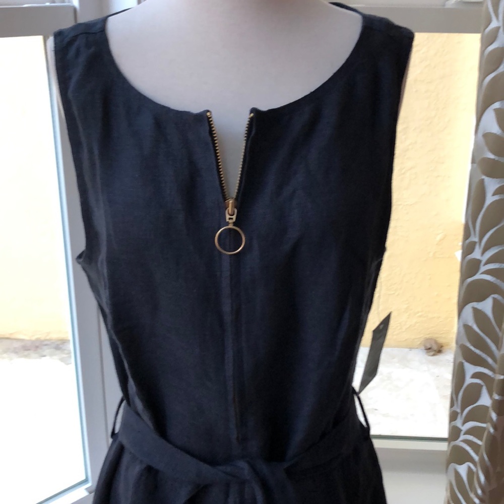 Dress - Picture 4 of 8